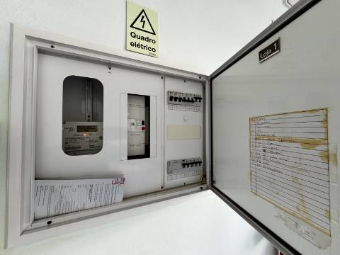 Loja comercial - Santarém