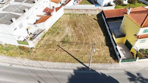 Lote terreno urbano 420m² - Santarém