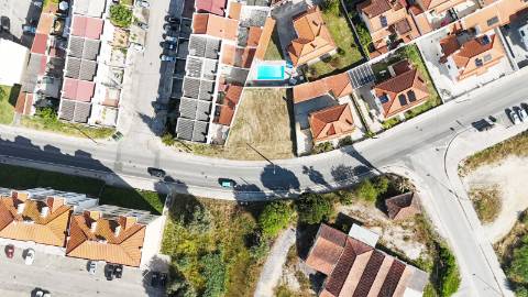 Lote terreno urbano 420m² - Santarém