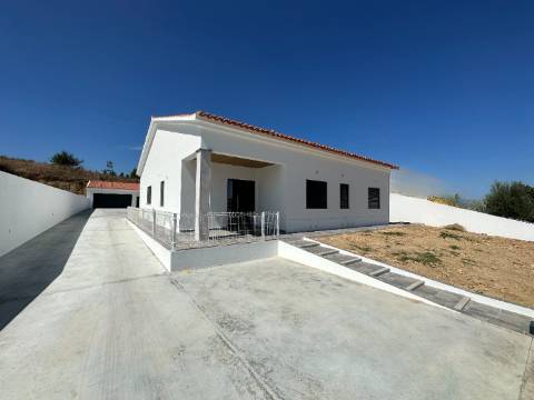 Moradia T3 - Fazendas de Almeirim