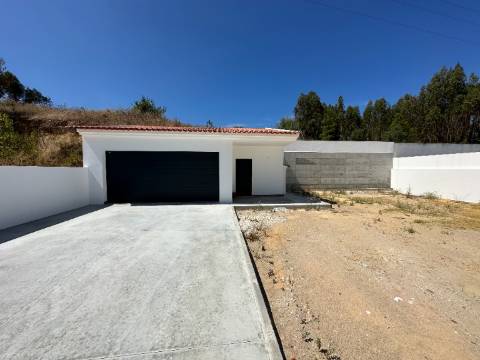 Moradia T3 - Fazendas de Almeirim