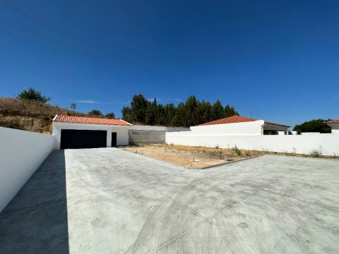 Moradia T3 - Fazendas de Almeirim