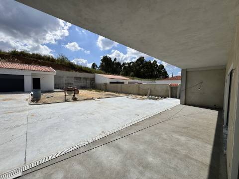 Moradia T3 - Fazendas de Almeirim