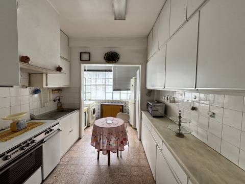 Apartamento T4 - Santarém