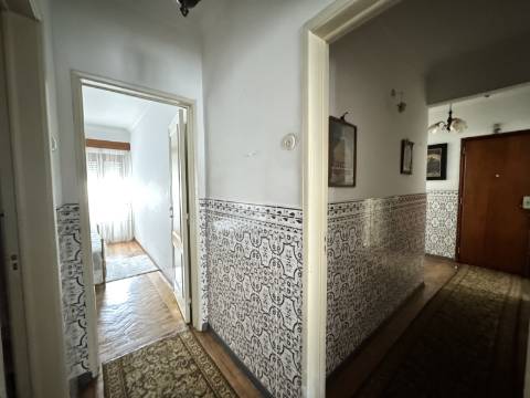 Apartamento T4 - Santarém