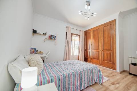 Moradia T4 com piscina - Santarém