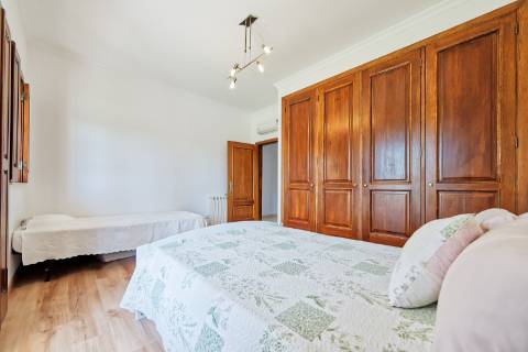 Moradia T4 com piscina - Santarém