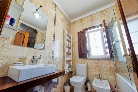 Moradia T4 com piscina - Santarém