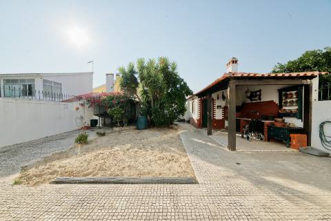 Moradia T4 - Alpiarça