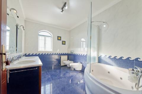 Moradia T4 - Alpiarça