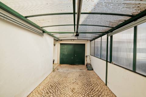 Moradia T5 - Santarém