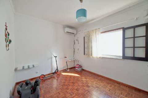 Moradia T5 - Santarém