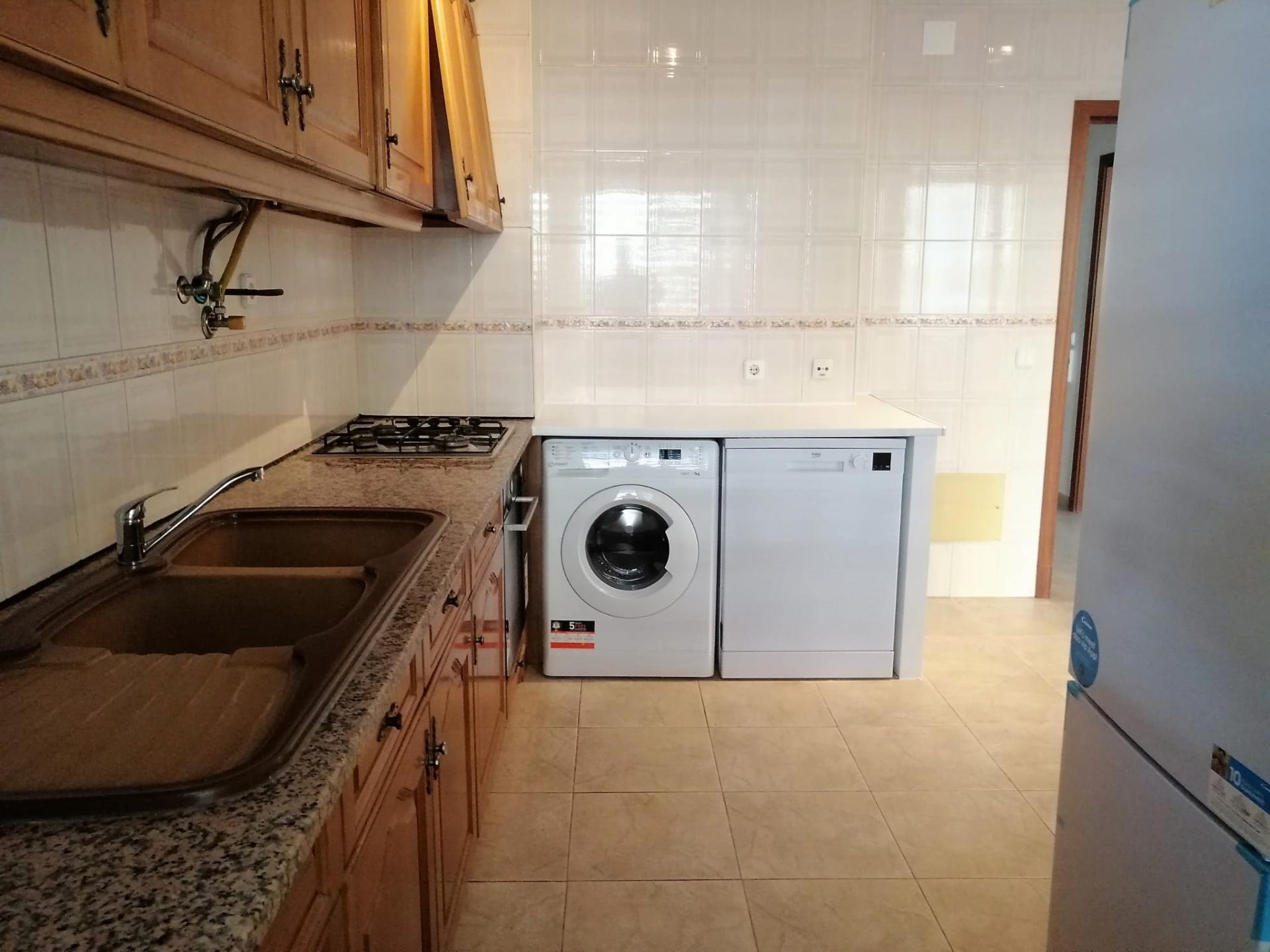 Apartamento T3 com lugar garagem - Santarém