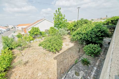 Moradia T3 - Almeirim