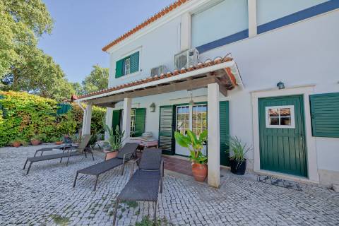 Moradia T5 com piscina - Santarém