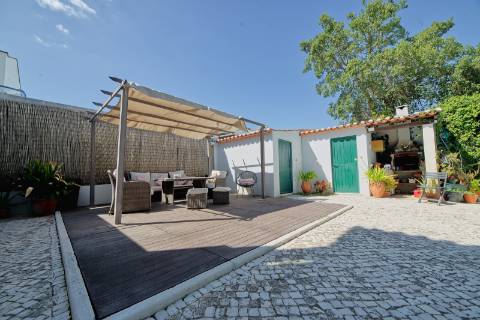 Moradia T5 com piscina - Santarém