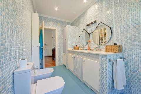 Moradia T5 com piscina - Santarém