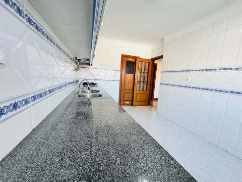 Apartamento T3 - Santarém