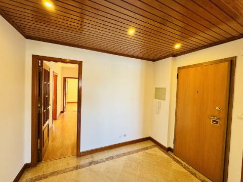Apartamento T3 - Santarém