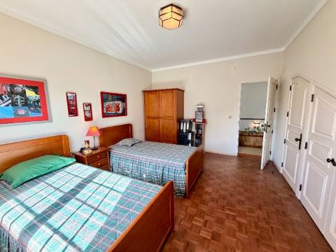 Moradia T4 - Santarém