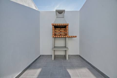 Moradia T3 Remodelada