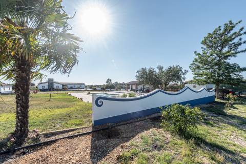 Monte para venda situado em Fortes Velhas - Ferreira do Alentejo