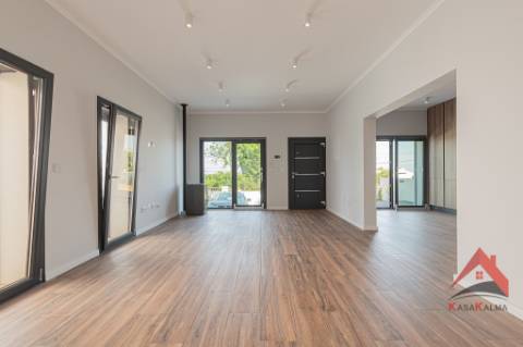 Arrenda-se Moradia em Palmela - Conforto e Excelente Localização