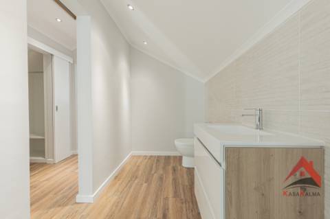 Arrenda-se Moradia em Palmela - Conforto e Excelente Localização