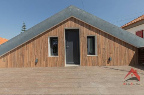 Arrenda-se Moradia em Palmela - Conforto e Excelente Localização