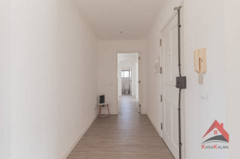 Apartamento T4 à Venda - Arrendado com Rentabilidade Garantida