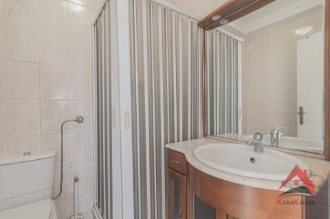 Apartamento T4 à Venda - Arrendado com Rentabilidade Garantida