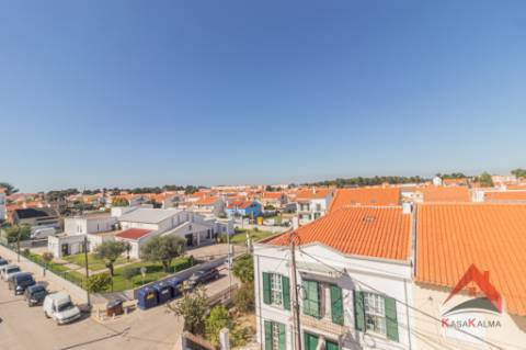 Apartamento T4 à Venda - Arrendado com Rentabilidade Garantida