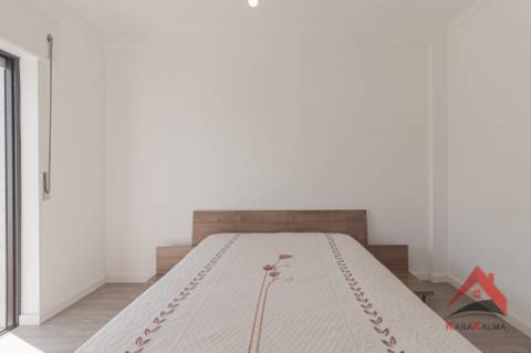 Apartamento T4 à Venda - Arrendado com Rentabilidade Garantida