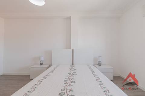 Apartamento T4 à Venda - Arrendado com Rentabilidade Garantida