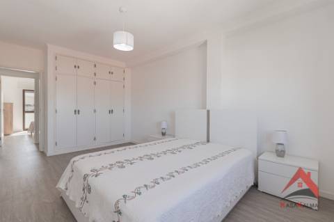 Apartamento T4 à Venda - Arrendado com Rentabilidade Garantida