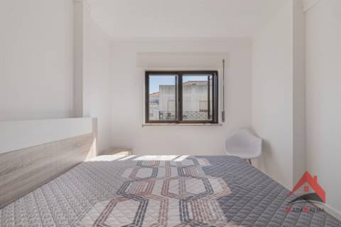 Apartamento T4 à Venda - Arrendado com Rentabilidade Garantida