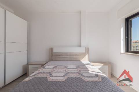 Apartamento T4 à Venda - Arrendado com Rentabilidade Garantida