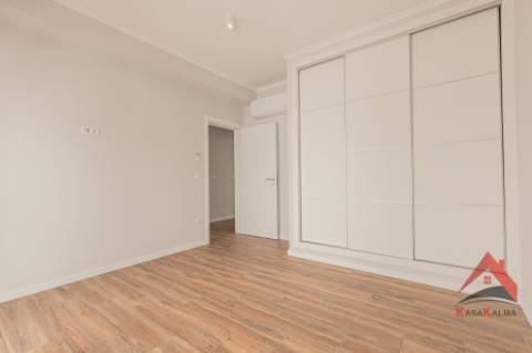 Oportunidade Única em Palmela Duas Moradias | Excelente Opção para Habitação e Investimento