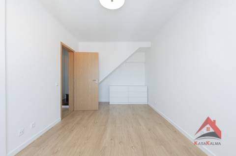 Oportunidade Única em Palmela Duas Moradias | Excelente Opção para Habitação e Investimento