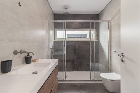 Moradia T4 Térrea com Piscina | Azeitão | Lote 750m²