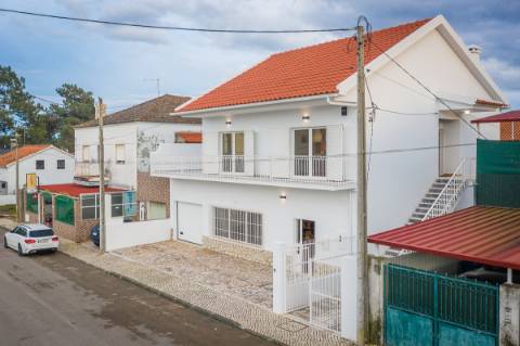Moradia T3 para Arrendamento | Quinta do Conde