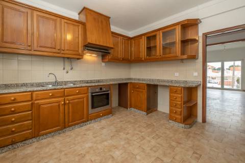 Moradia T3 para Arrendamento | Quinta do Conde