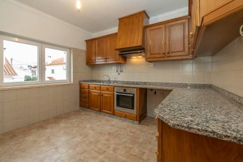 Moradia T3 para Arrendamento | Quinta do Conde