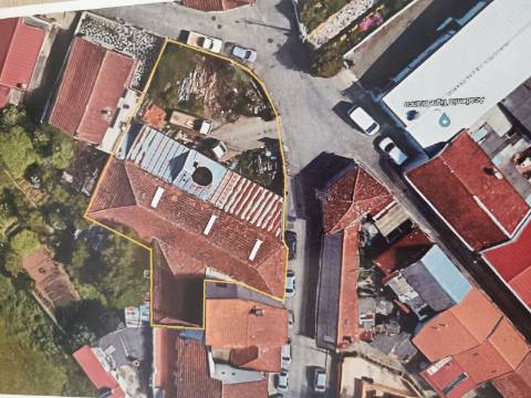 ARMAZEM COM TERRENO NO CENTRO VALONGO