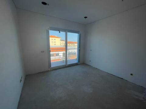 Apartamento T3, com vista mar, na Figueira da Foz