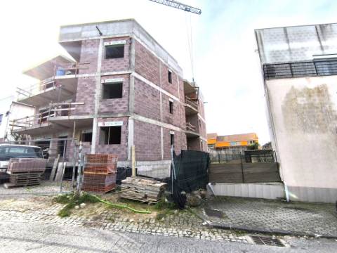 Apartamento T3 em São Martinho do Bispo