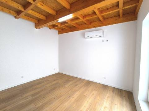 Prédio na Avenida Sá da Bandeira, Coimbra.