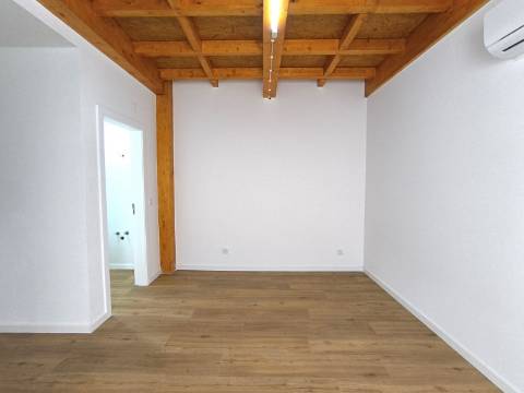 Prédio na Avenida Sá da Bandeira, Coimbra.