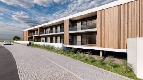 Apartamento T3 dúplex em Condeixa