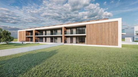 Apartamento T3 dúplex em Condeixa